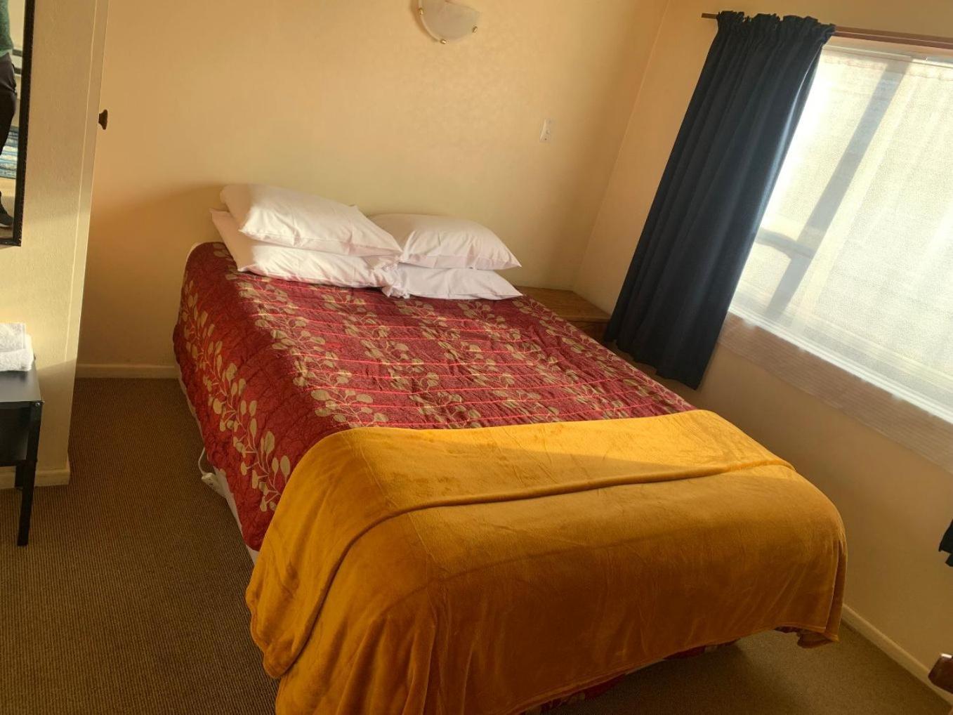 Aaron Court Motel Тимару Екстериор снимка